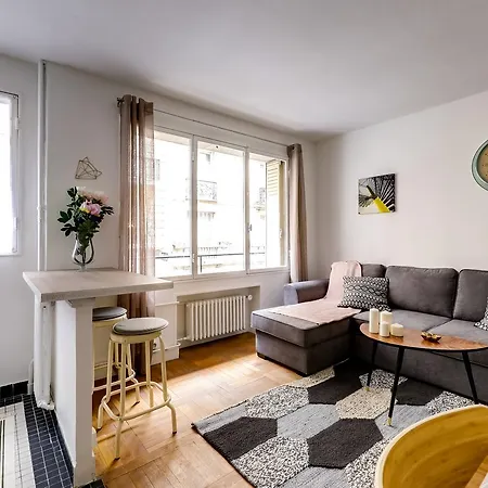 Luckey Homes - Rue Pergolese Appartamento